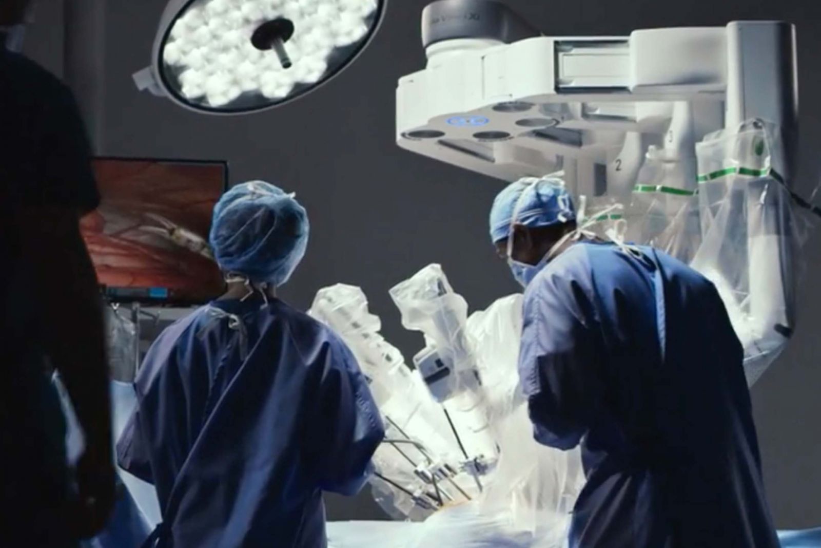 davinci-robotic-surgery